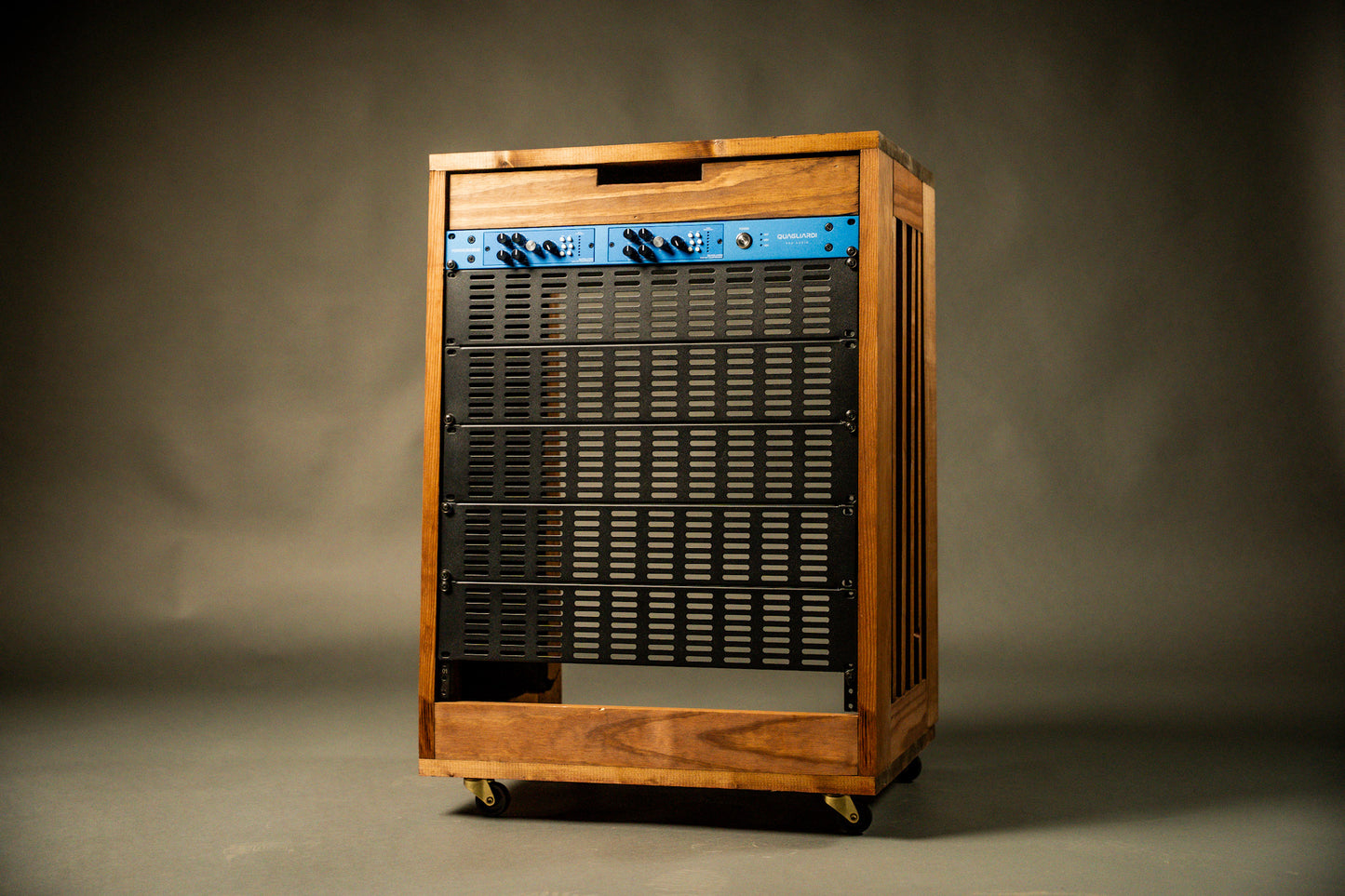 Skinney Rack 001  -  12U Studio Rack Side Car