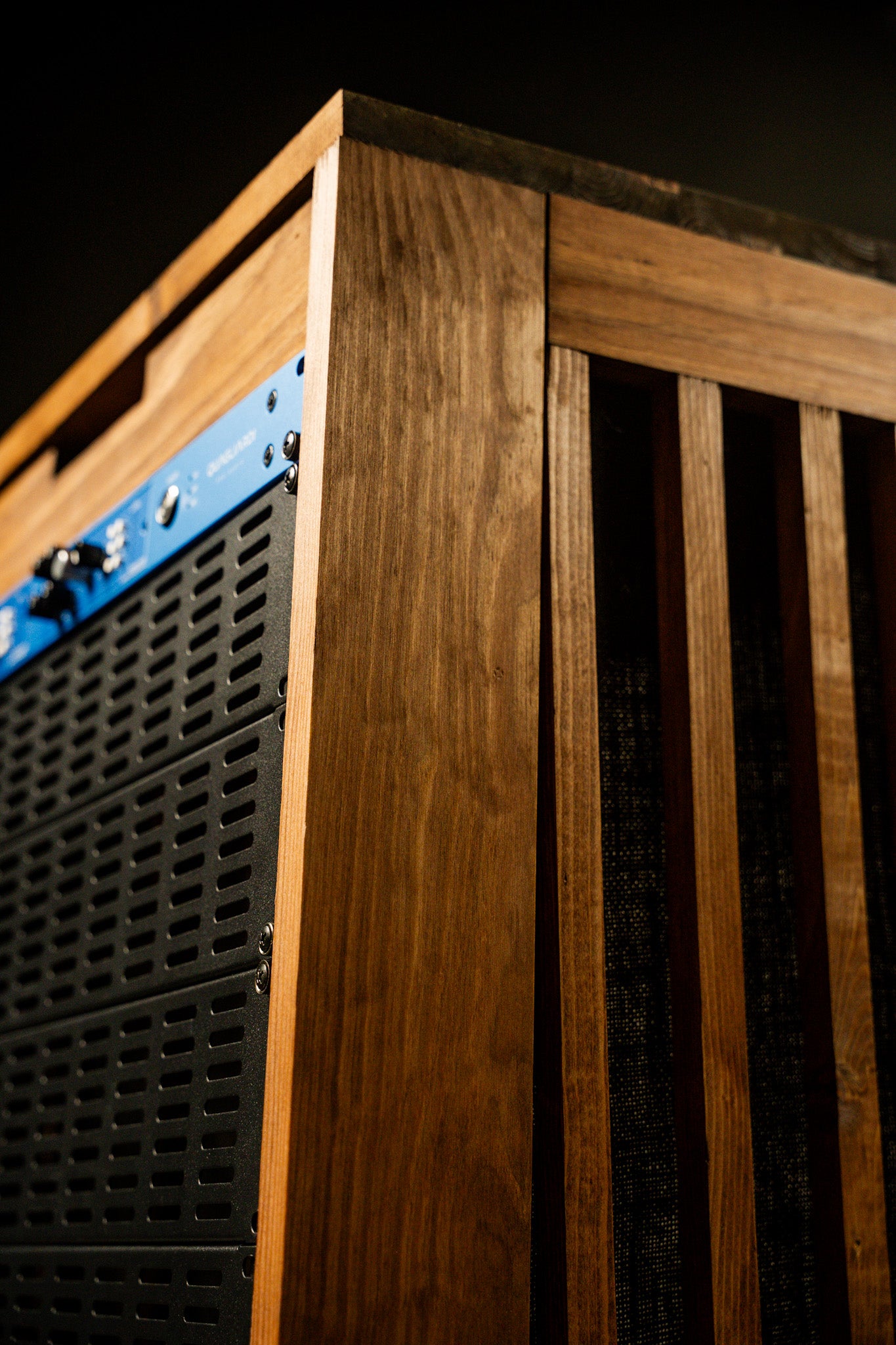 Skinney Rack 001  -  12U Studio Rack Side Car